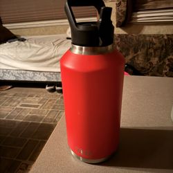 Yeti Hydro 64oz 