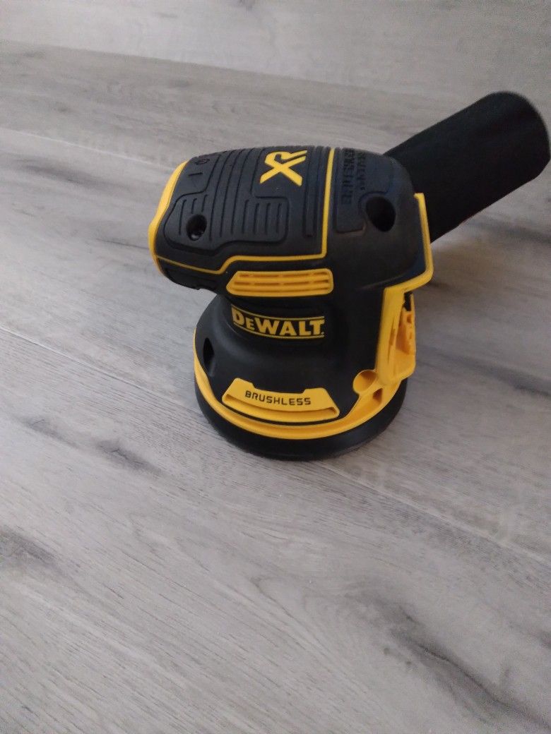 Dewalt