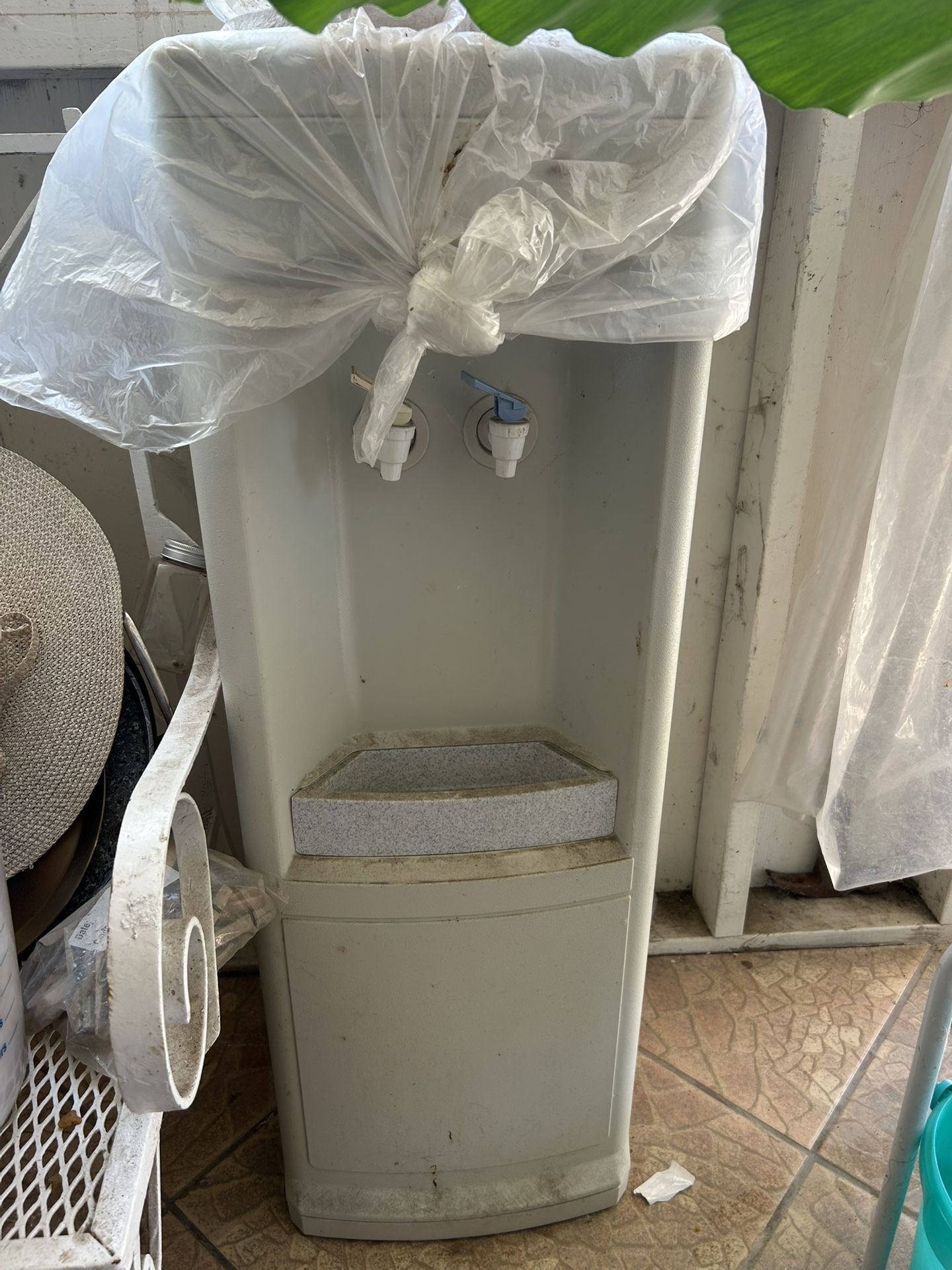 Water Dispenser