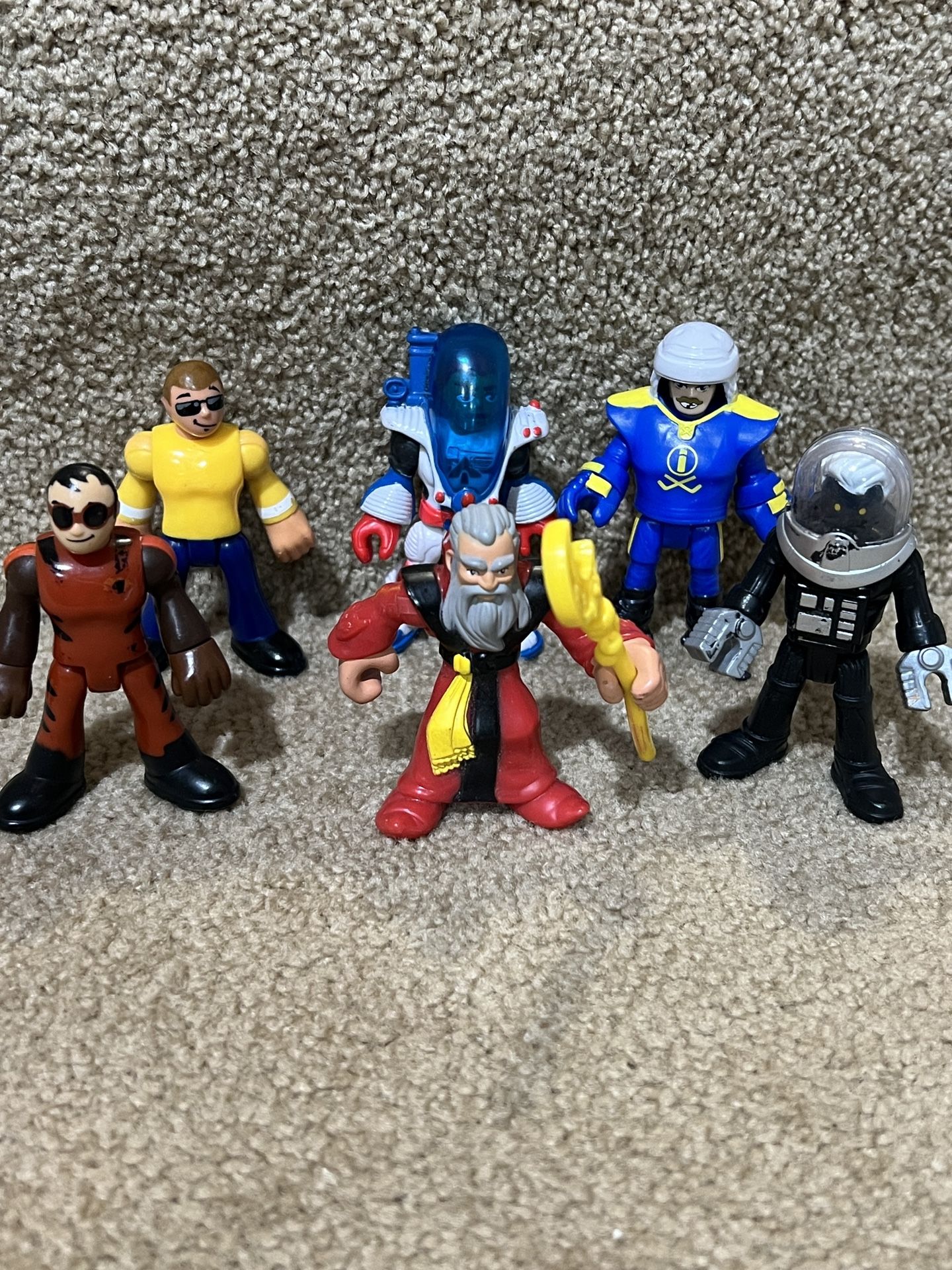 Imaginext lot of 7 Blind bag figure Clayton Robot Wizard Hockey Player Space 