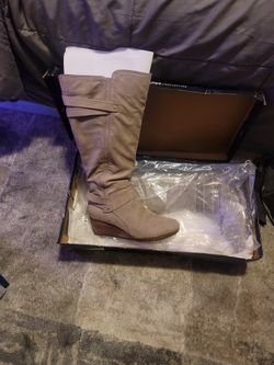 Dr Scholl's Boot/wedge