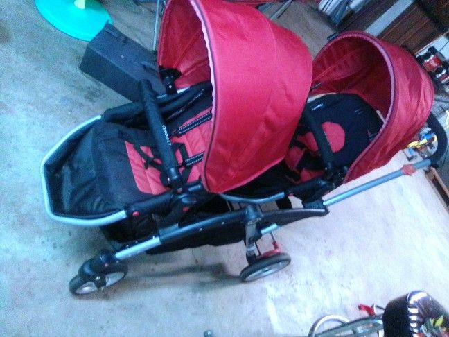 Tantem Contours Double Stroller