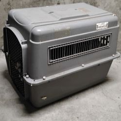 Petmate Sky Kennel for Dogs, IATA Approved, Plastic Travel Carrier, Gray, For Dogs 50-70 lbs
37"LX26"WX27"H
