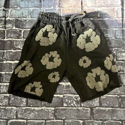 Denim Tear All black shorts size small