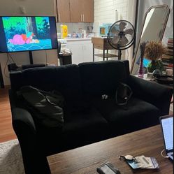 Small Couch; Good For Kids Bedrooms. About 4 Ft Across 