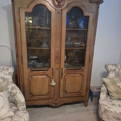 China Cabinet $100