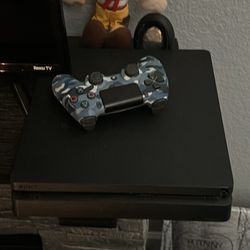 PS4