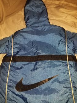 Gently used Nike snowsuit 6-9 month baby