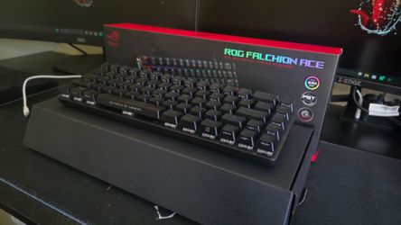 ROG FRLCHION ACE MECHANICAL GAMING KEYBOARD