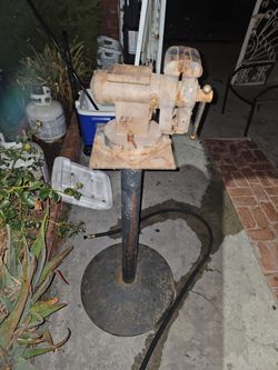 Larin Heavy Duty Beach Vice Clamps For Pipes