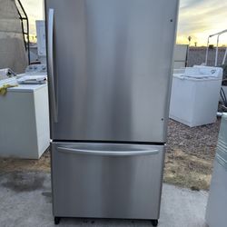 Whirlpool Refrigerator