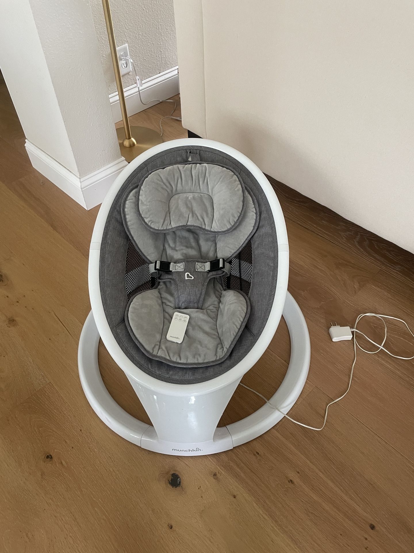 Munchkin Baby Swing