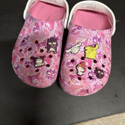 Hello Kitty Crocs 