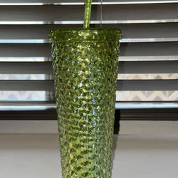 Mainstays 26-Ounce Textured Tumbler with Straw, Luster/Scuba Lime