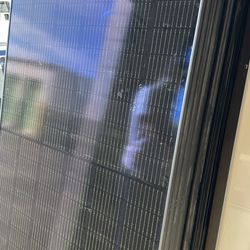 Canadian Solar 400w Black Solar Panel