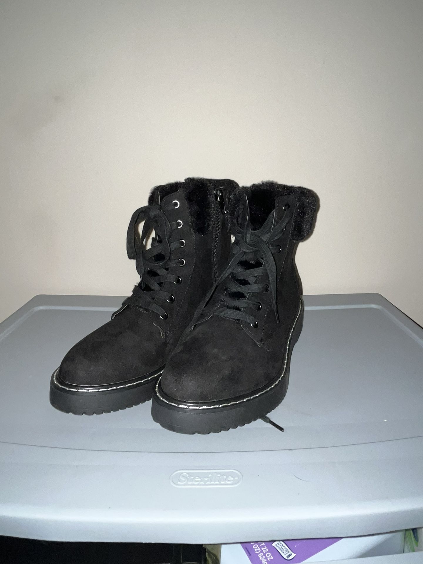 Madden Girl Fur Lined Winter Boots Women’s 9.5