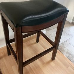 2 Bar Stools