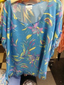 Floral poncho (One Size)