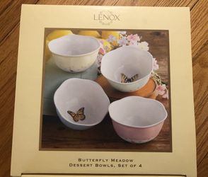 Lenox Butterfly Meadow 4-piece Dessert Bowl Set - never used . Received as gift but don’t need them Pick up in needham center