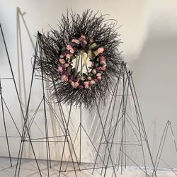 Easel For Florals
