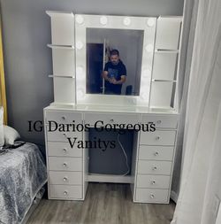 New 13 Drawer Makeup Vanity Sets In Stock
