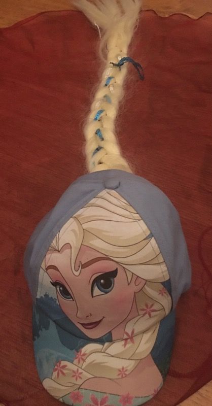 Elsa Cap