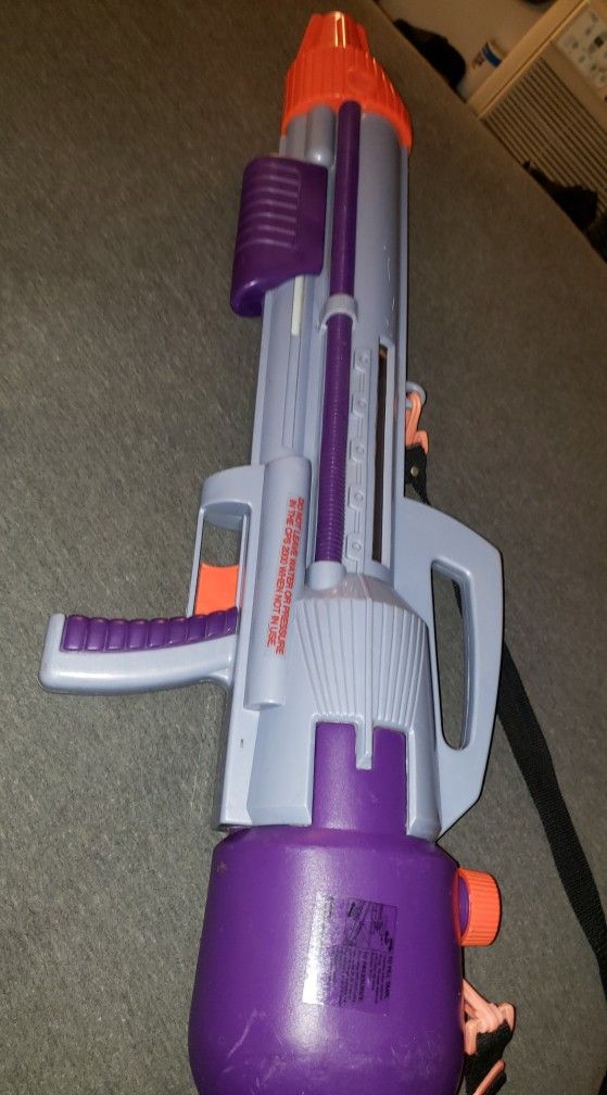 Larami Vintage Super Soaker CPS 2000 for Sale in Los Angeles, CA