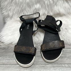 Womens MIA Ellen Black Leather Ankle Strap Sandals / Size 9 