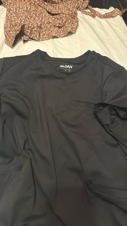 Gildan Dark Gray Crew Neck T-Shirt