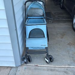 Dog stroller