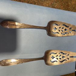 Silver Plate Cake & Pie Server (2)