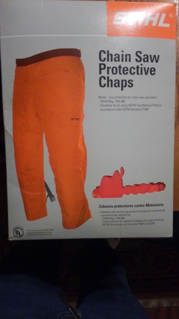 Chain saw chaps