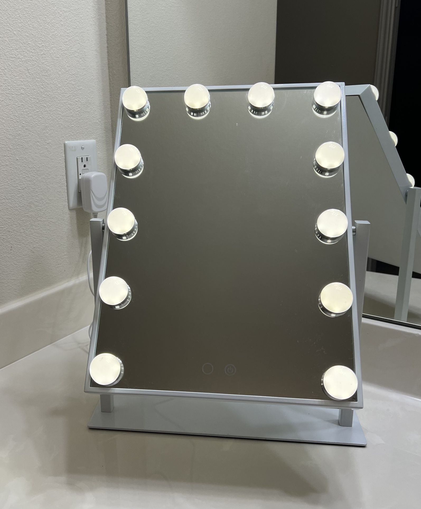 Vanity Mirror Lighted Makeup Mirror,Tabletop MirrorLight
