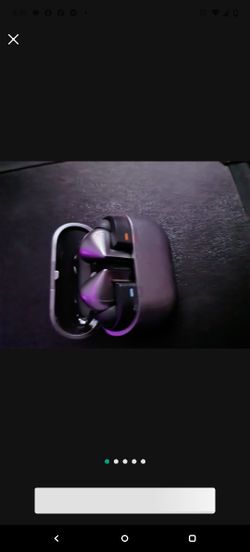 Earbuds Bosse Brand And Other Brand And Wallets