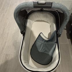 Uppa Baby Bassinet 