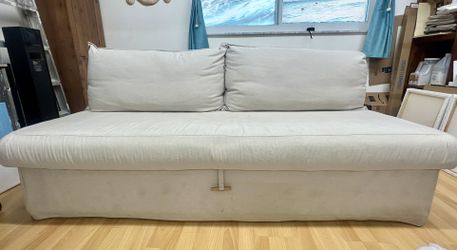 Day Bed / Sofá Cama