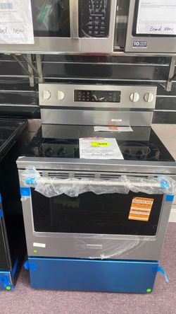 Maytag 5.3 cu. Ft. Electric Dryer with freestanding Range with Grill Mode- AirFry