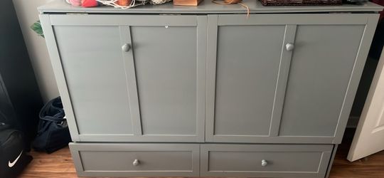 Queen size wooden murphy bed