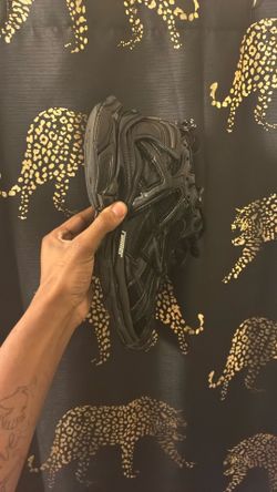 Balenciaga Runners (Read Bio)
