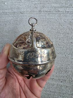 Vintage Reed & Barton 1992 Holly Bell Silverplate Christmas Jingle Bell Ornament