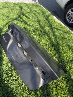 2011 Honda Civic trunk