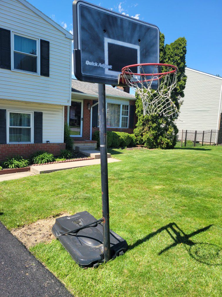 Basketball Hoop. Goes From 7 ft- 10ft