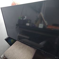 Roku TV 43" 