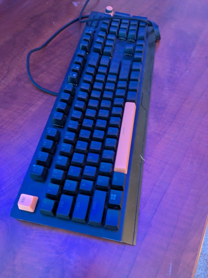 Razr BlackWidow V3 Mechanical Gaming Keyboard (Open to Trades)