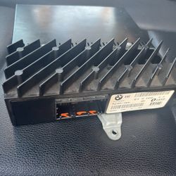 Oem BMW Amp