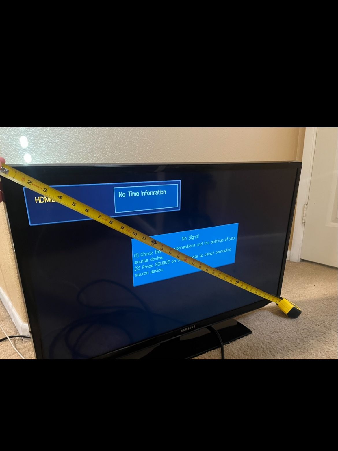 Samsung TV About 30 Inches HDMI Cord Included