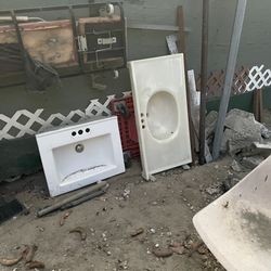 24x19 pero Esto Síike $30       Sink For Vanity     19x3750  $50