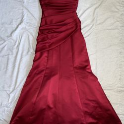 Apple Red Formal Dress Size 4.