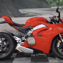 2019 Ducati Panigale V4