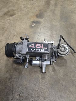 99-04 Ford Mustang GT Throttle Body Plenum